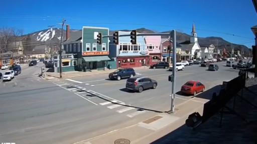 Downtown North Conway  Stream webcam