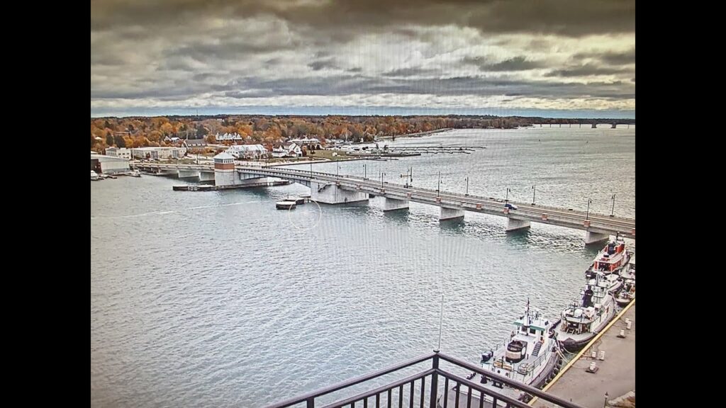 DCMM South Waterway, WI webcam